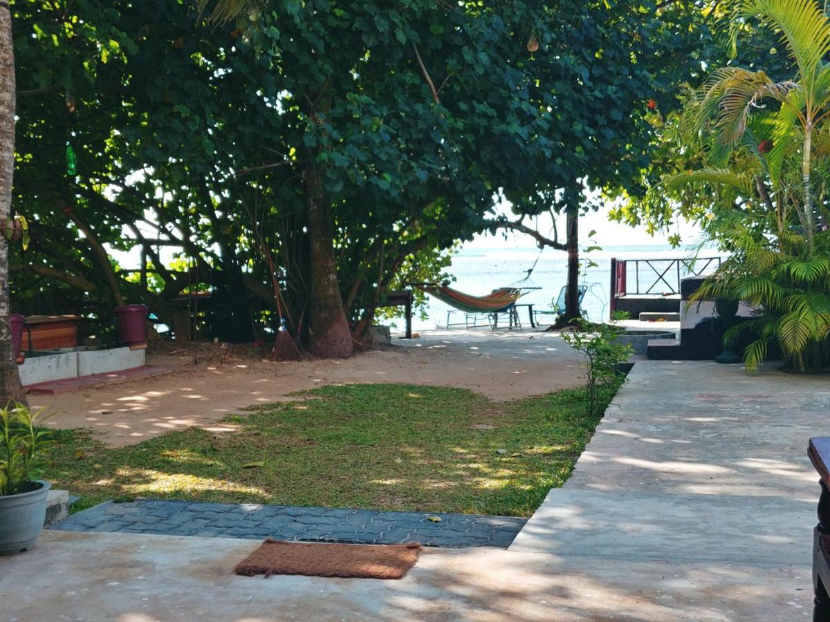 ホテル Beach Paradise マータラ エクステリア 写真
